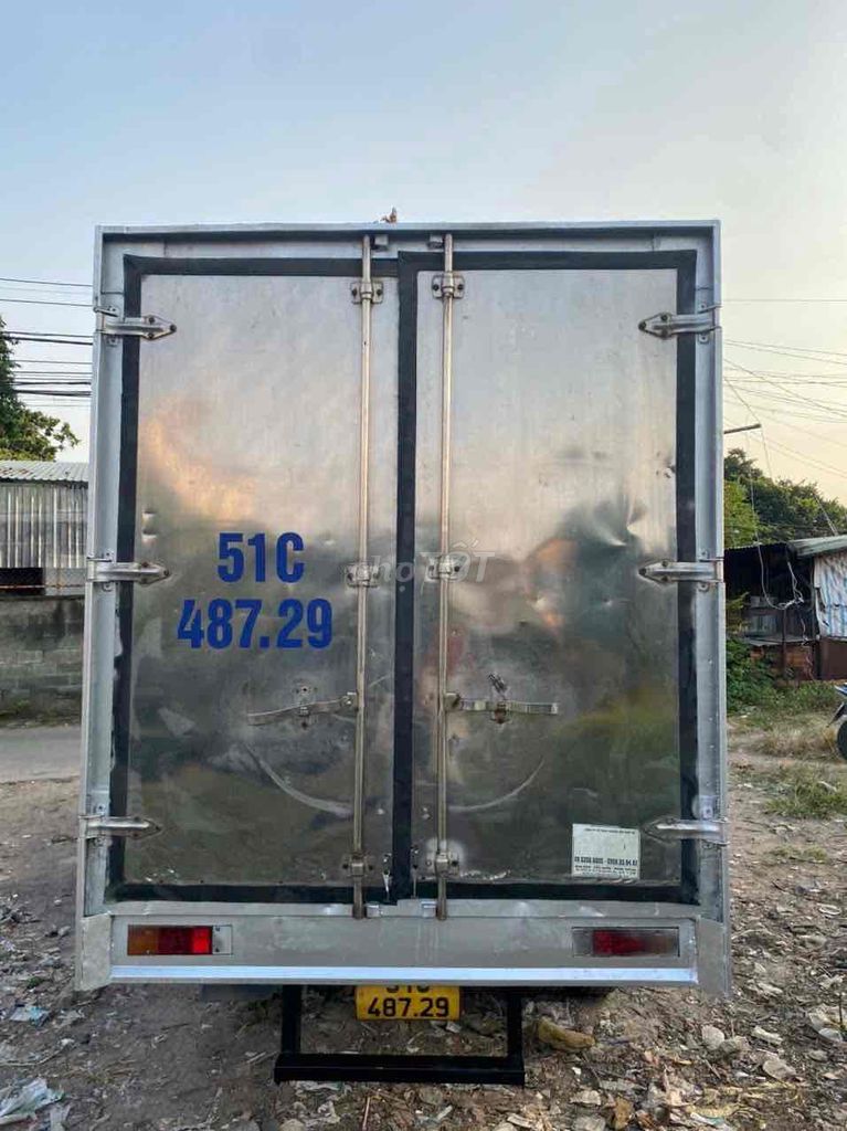 MlTSUBlSHl CANTER 2014 thùng kín dai 4m4 tải 1 t7. Mua bán Xe tải, xe ben tại Thành phố Thủ Đức Tp Hồ Chí Minh được đăng bởi tran Hong Thuy hình 10