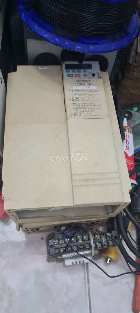 Biến tần 1 ra 3pha 220v