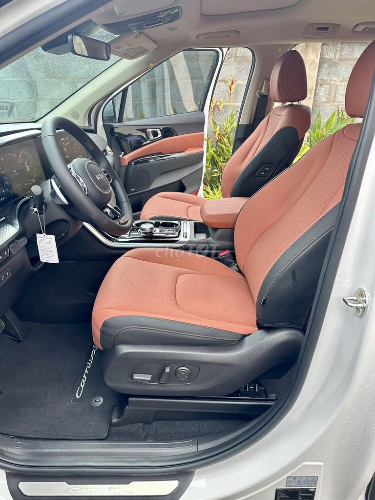 Kia Carnival 2024 Signature 2.2D - 56,000 km.. Mua bán Ô tô tại Thành phố Thủ Đức Tp Hồ Chí Minh được đăng bởi Đức Tứ Bánh hình 7