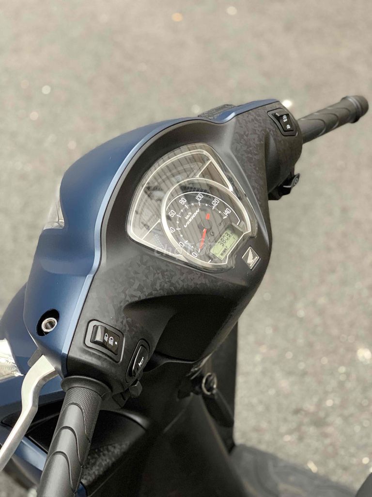 Vision 2024 phiên bản đặc biệt như mới. Mua bán Xe máy tại Quận Phú Nhuận Tp Hồ Chí Minh được đăng bởi Cungsport hình 5