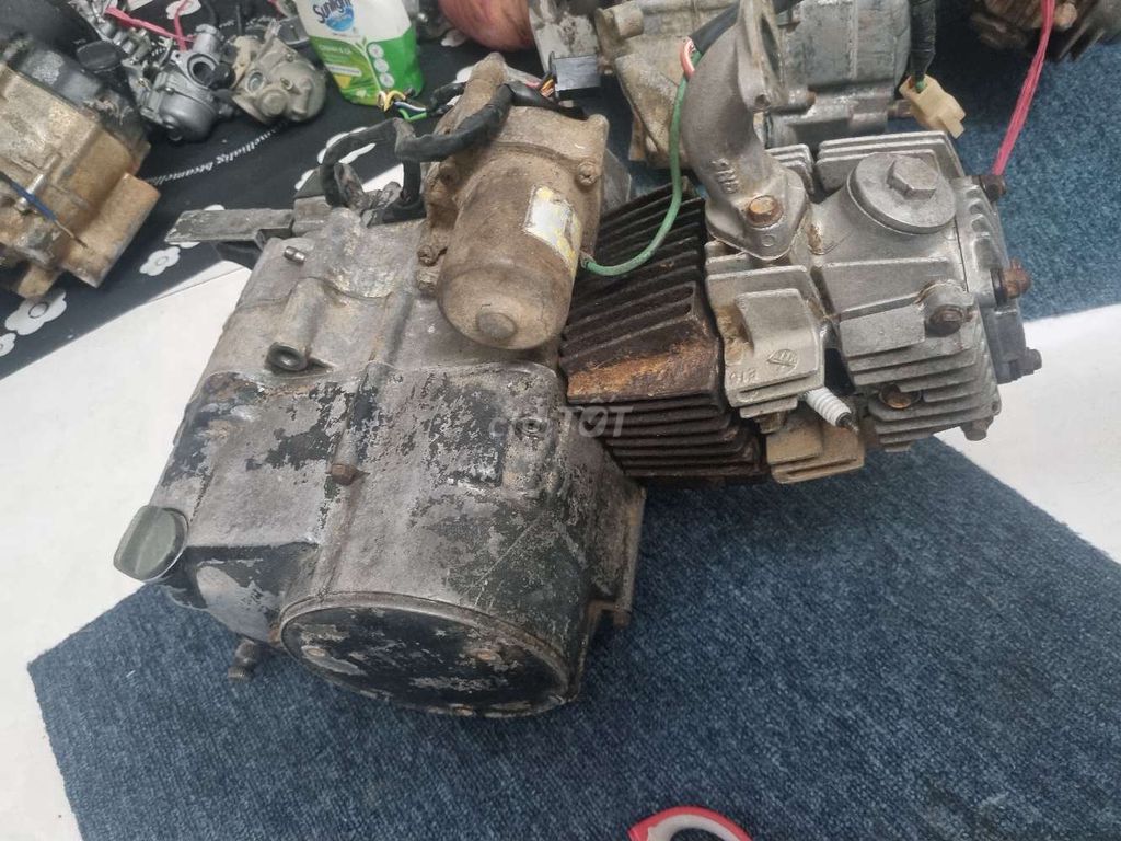 Máy wave thái 100cc chữ cong. Mua bán Phụ tùng xe tại Quận Tân Phú Tp Hồ Chí Minh được đăng bởi Trần Quang Huy hình 3