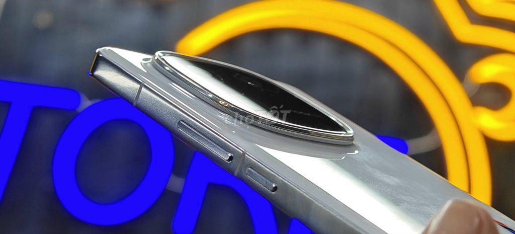 Vivo IQOO 12 | 12 Pro Newseal Tặng BHV Góp Online. Mua bán Điện thoại tại Thành phố Thủ Dầu Một Bình Dương được đăng bởi Vio Store Thủ Dầu Một hình 5