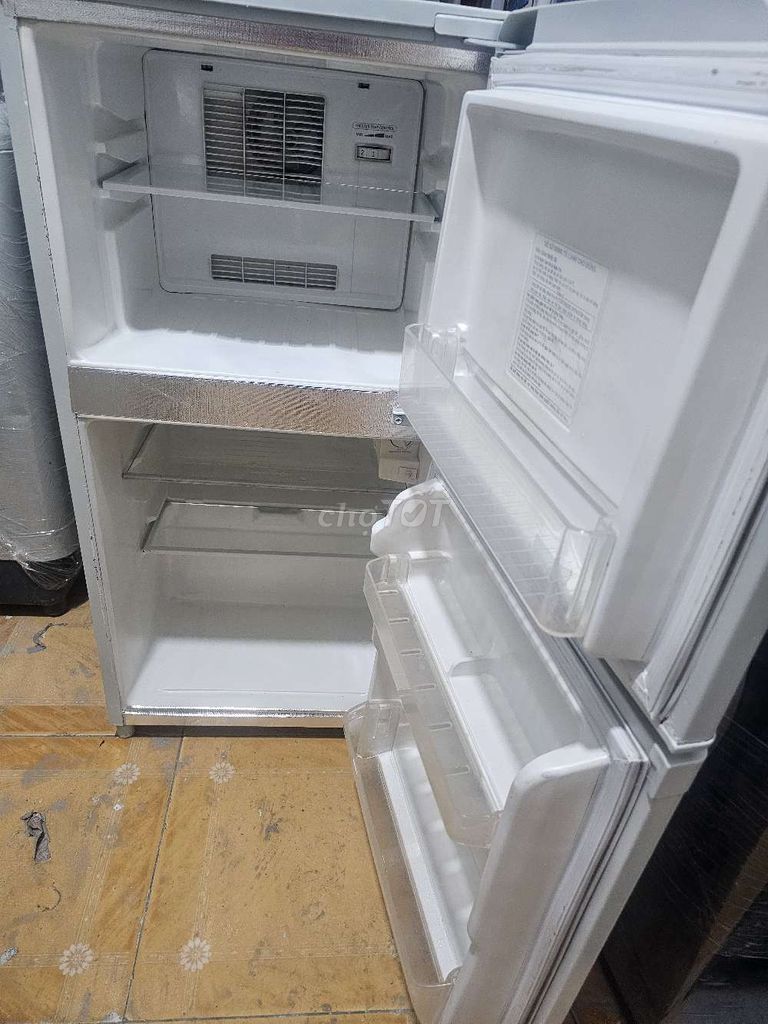 Tủ lạnh toshiba 100lit quạt gió, bảo hành 3 tháng