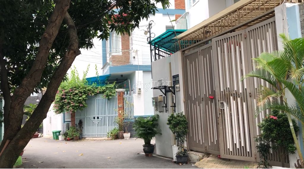 BÁN ĐẤT QUẬN 9,SÁT GA METRO,LÊ VĂN VIỆT,P.TĂNG NHƠN PHÚ B,THỦ ĐỨC