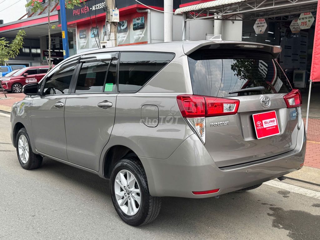 Innova 2018 2.0E - Màu Đồng Ánh Kim. Mua bán Ô tô tại Quận Gò Vấp Tp Hồ Chí Minh được đăng bởi Lộc Xe Cũ Toyota Đông Sài Gòn Nguyễn Văn Lượng hình 7