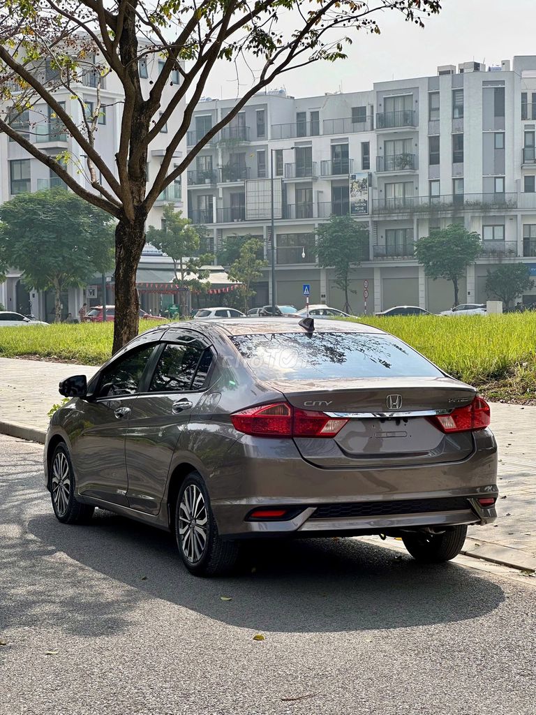 Honda City 2017 1.5CVT Nâu 100000 km. Mua bán Ô tô tại Quận Thanh Xuân Hà Nội được đăng bởi Nguyễn Huy Hoàng Đức hình 11