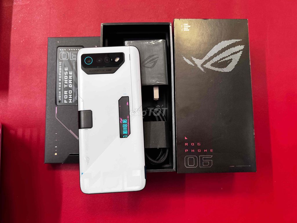 ROG Phone 7 Ultimate 16GB/512GB Trắng. Mua bán Điện thoại tại Thị xã Bến Cát Bình Dương được đăng bởi Thế Giới Phone hình 1