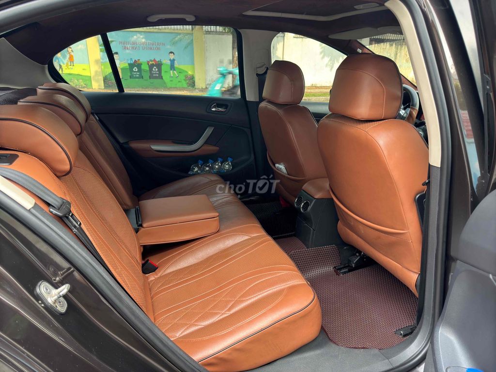 Peugeot 408 2017 Premium - 80000 km siêu keng