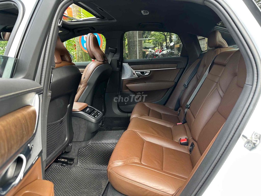 Volvo S90 AWD 2020 Siêu lứơt 37000km bao check. Mua bán Ô tô tại Quận Gò Vấp Tp Hồ Chí Minh được đăng bởi USER CAR 1990 hình 13