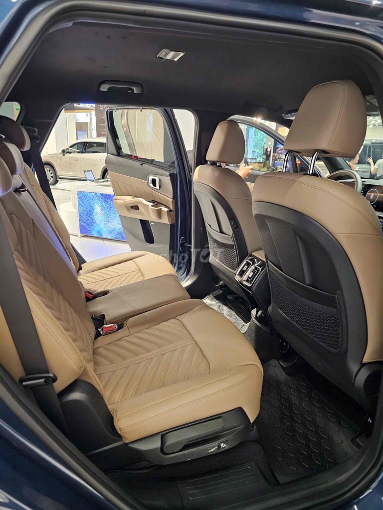 KIA SORENTO 2025 RA MẮT BOOKING NGAY. Mua bán Ô tô tại Quận 7 Tp Hồ Chí Minh được đăng bởi Tú Mada Kia Phú Mỹ Hưng hình 5