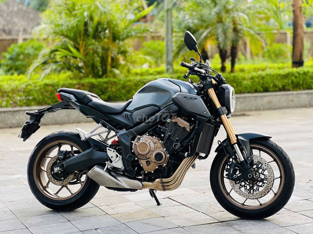 Mạnh Hà Motor bán CB650R dkld 2024 odo 3k lướt. Mua bán Xe máy tại Quận Bắc Từ Liêm Hà Nội được đăng bởi Mạnh Hà Motor hình 3