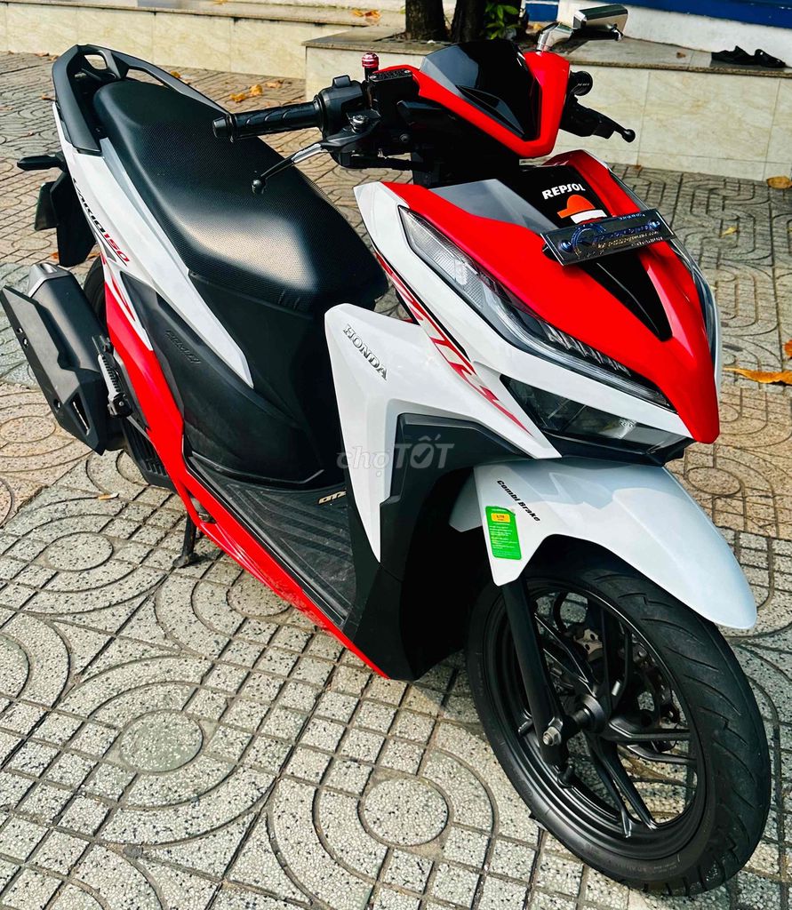 Honda Vario 150 2020 красно-белый