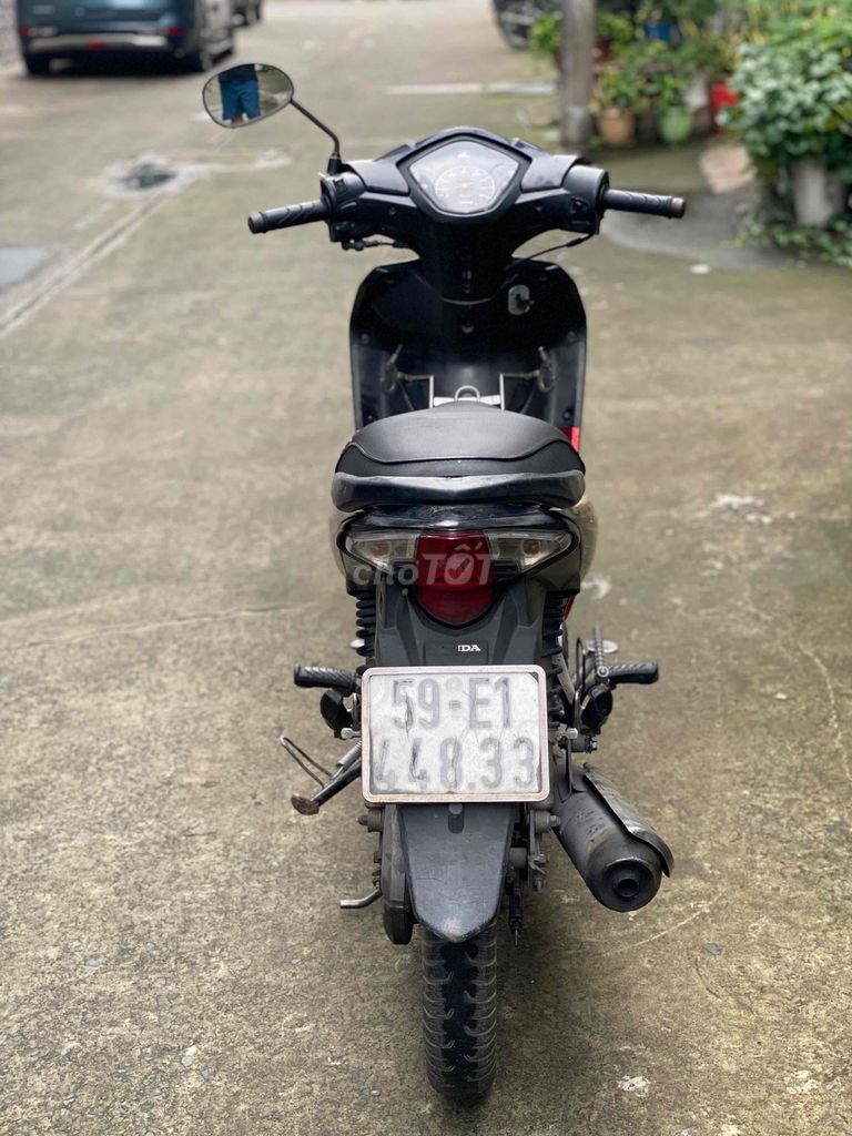 Honda Wave S черно-красная, полуавтомат, с переоформлением