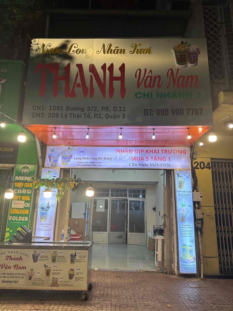 TUYỂN NHÂN VIÊN BÁN NƯỚC MANG ĐI CÓ THỂ LÀM TẾT