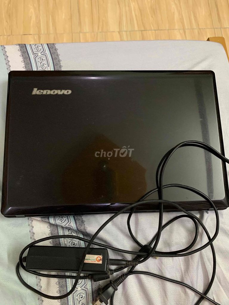 Lenovo Laptop Intel Core i3 Đen. Mua bán Laptop tại Quận Gò Vấp Tp Hồ Chí Minh được đăng bởi Ms Trang hình 1