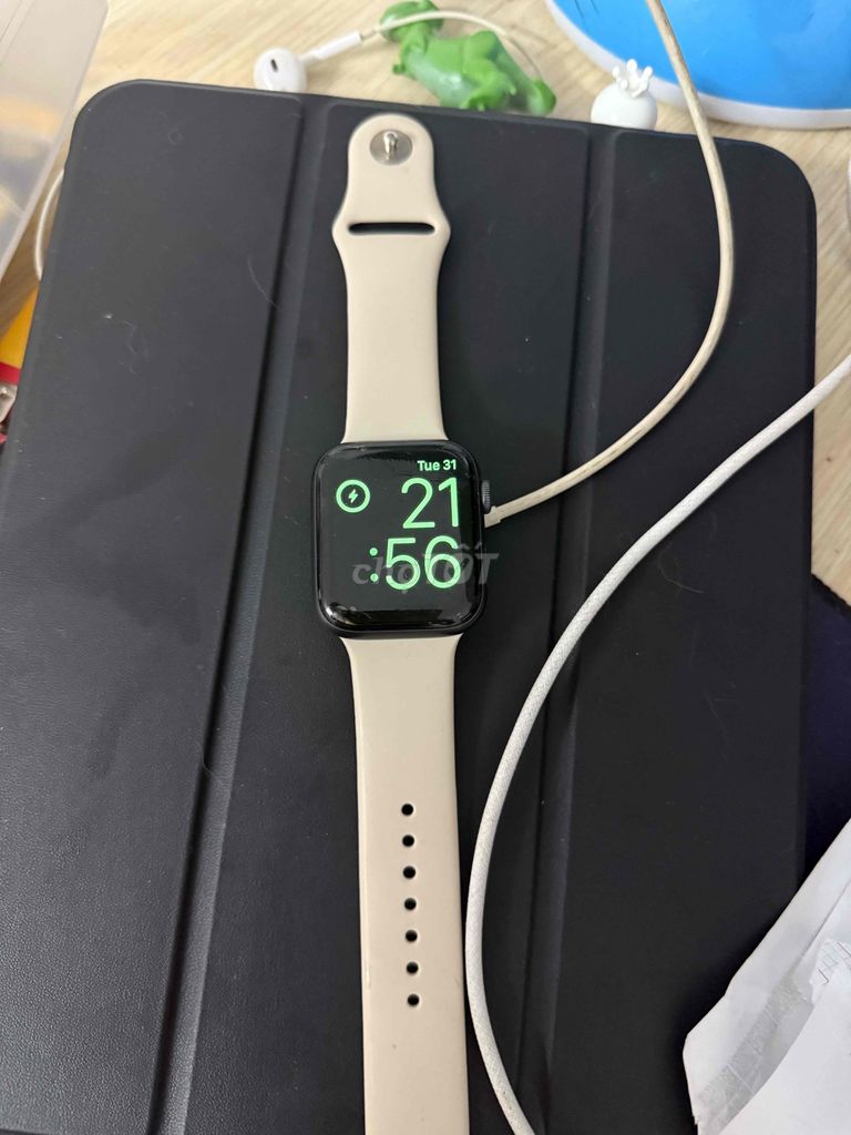 Đồng hồ Apple Watch 6 size 44 Nike full box