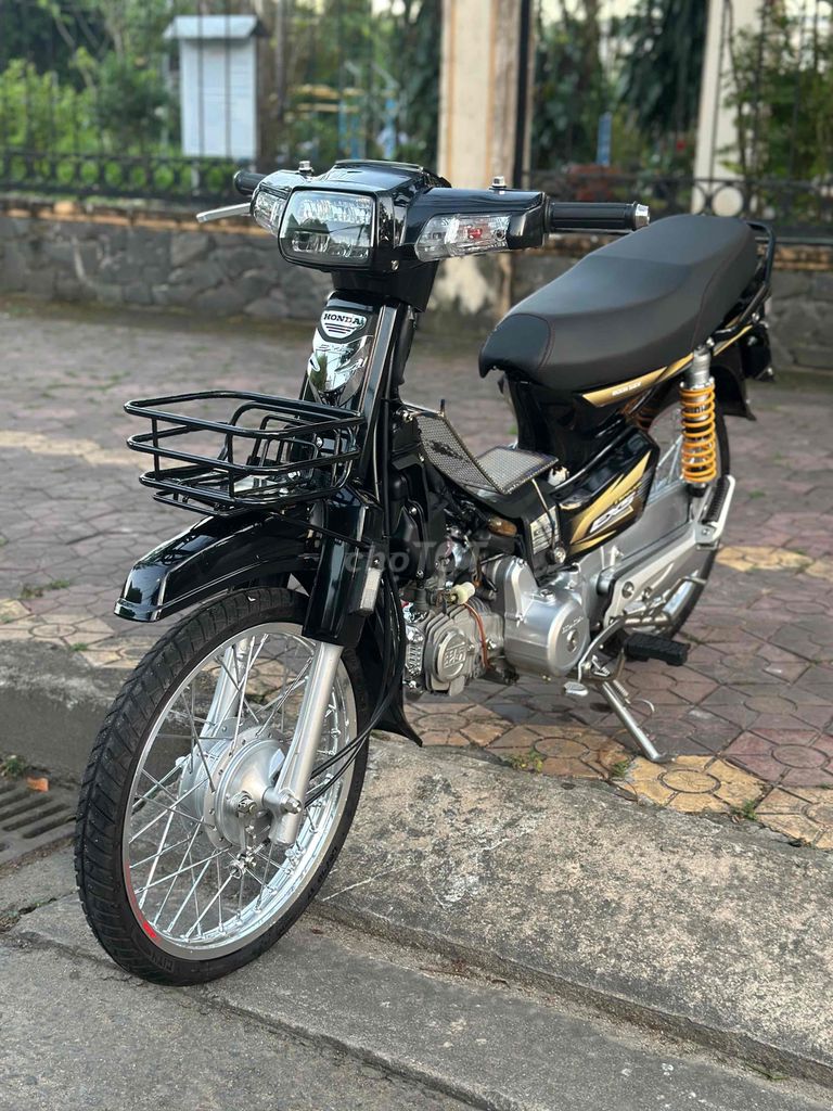 Supper Dream máy zin full kiểng biển đẹp 30tr500. Mua bán Xe máy tại Thành phố Quảng Ngãi Quảng Ngãi được đăng bởi Hien hình 7