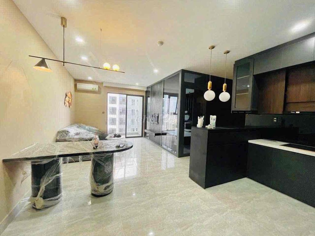 Chính chủ cho thuê căn hộ nộ thất cao cấp tầng cao Lavida plus