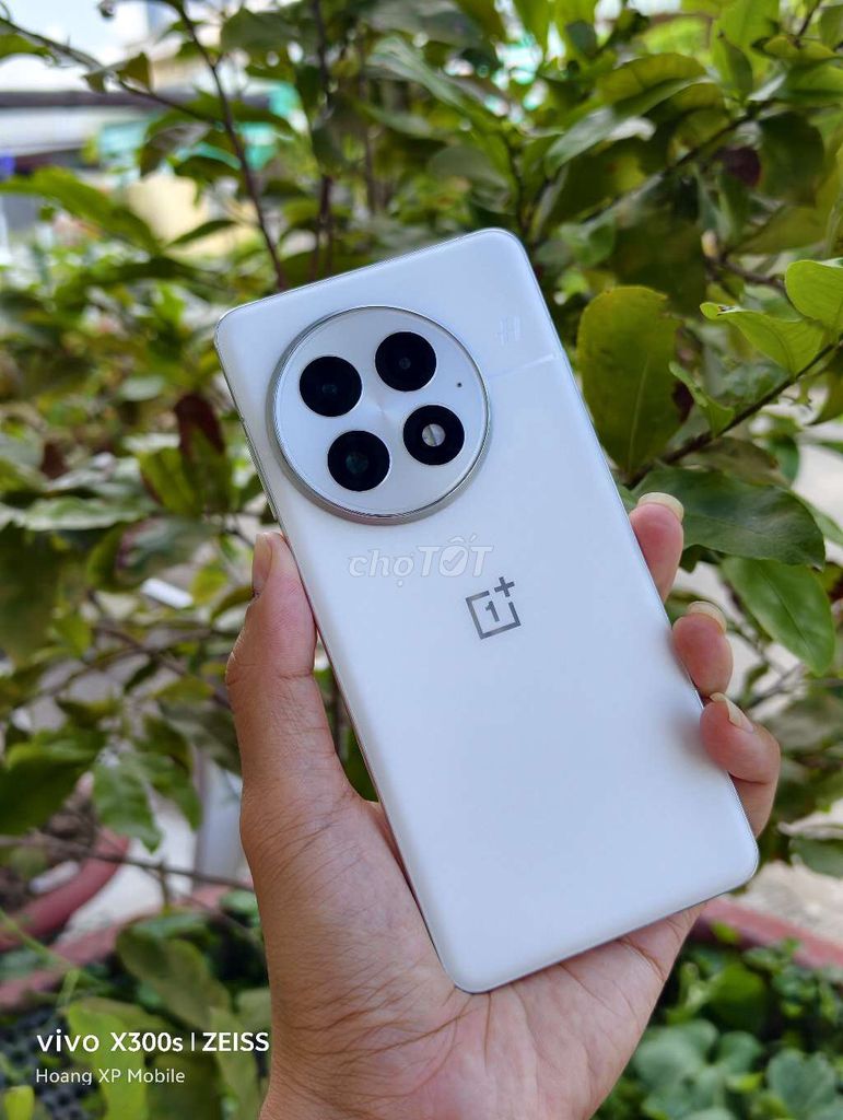 OnePlus 13 5G 12GB/256GB Trắng Snapdragon 8 Elite. Mua bán Điện thoại tại Thành phố Sóc Trăng Sóc Trăng được đăng bởi Hoàng XP hình 1