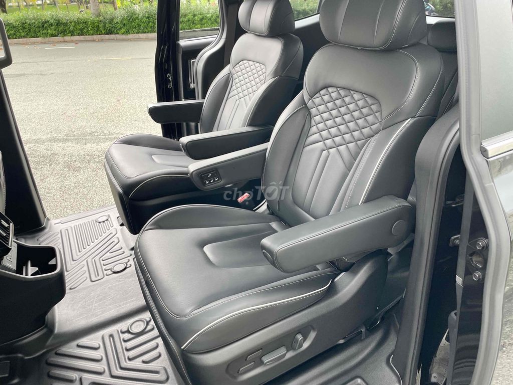 Hyundai Custin 2.0T Cao Cấp sx2025 Đen siêu lướt. Mua bán Ô tô tại Thành phố Thủ Đức Tp Hồ Chí Minh được đăng bởi Bảo Nam ÔTô hình 6