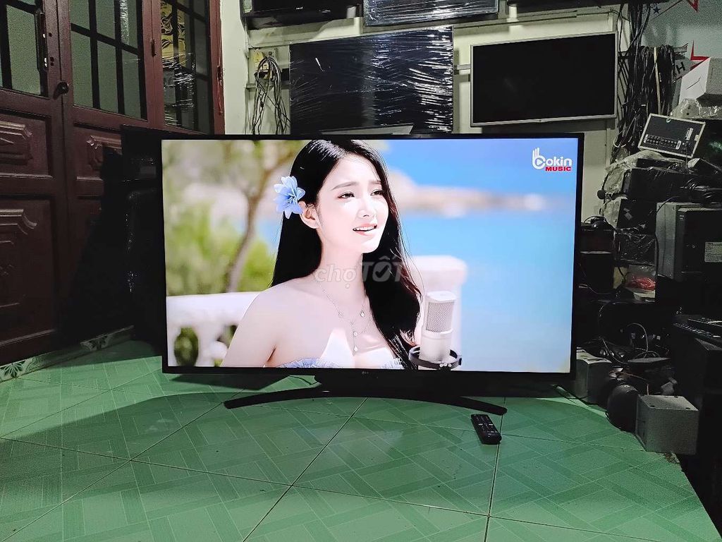 Tivi 55in 4k LG Xem YouTube Nhanh Mượt. Mua bán Tivi, Âm thanh tại Thành phố Biên Hòa Đồng Nai được đăng bởi Điện Tử Nguyễn trung hình 1