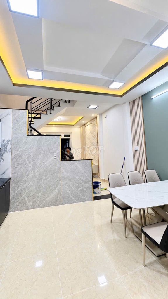Bán nhà 3 tầng full nội thất gần Chợ Cầu Đồng Q12