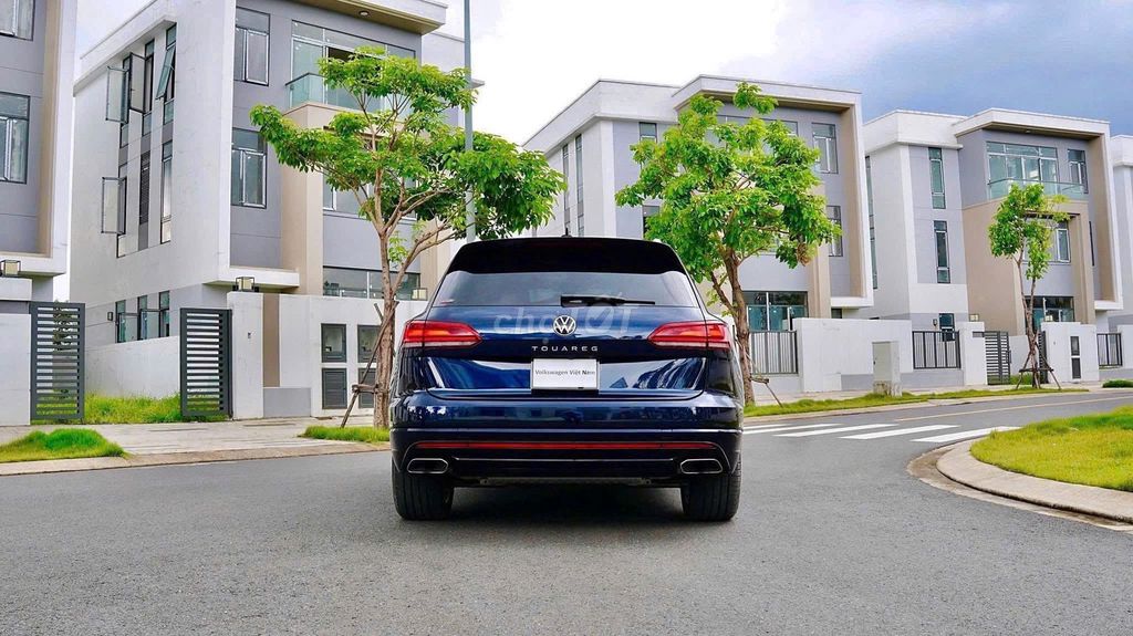 xế Touareg luxury 1 chủ vay mua xe này. Mua bán Ô tô tại Quận 4 Tp Hồ Chí Minh được đăng bởi Hạnh Bất Động Sản hình 3