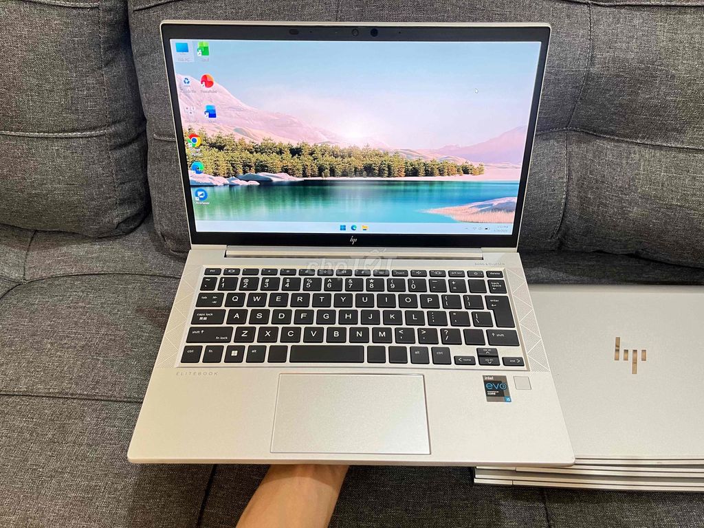 HP EliteBook 830 G8 i5gen11/8GB/256GB. Mua bán Laptop tại Thành phố Biên Hòa Đồng Nai được đăng bởi Laptop Nhật hình 1