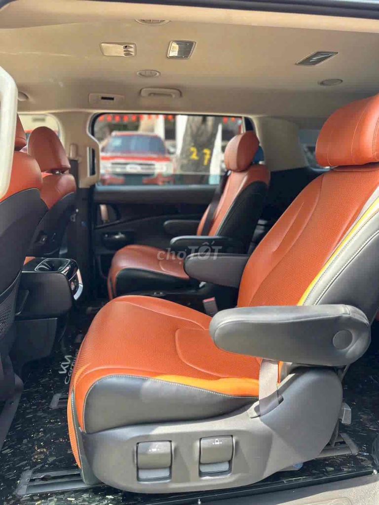 Kia Carnival 2.2D Luxury sx 2022 màu xanh. Mua bán Ô tô tại Quận Cầu Giấy Hà Nội được đăng bởi Cao Quý hình 13