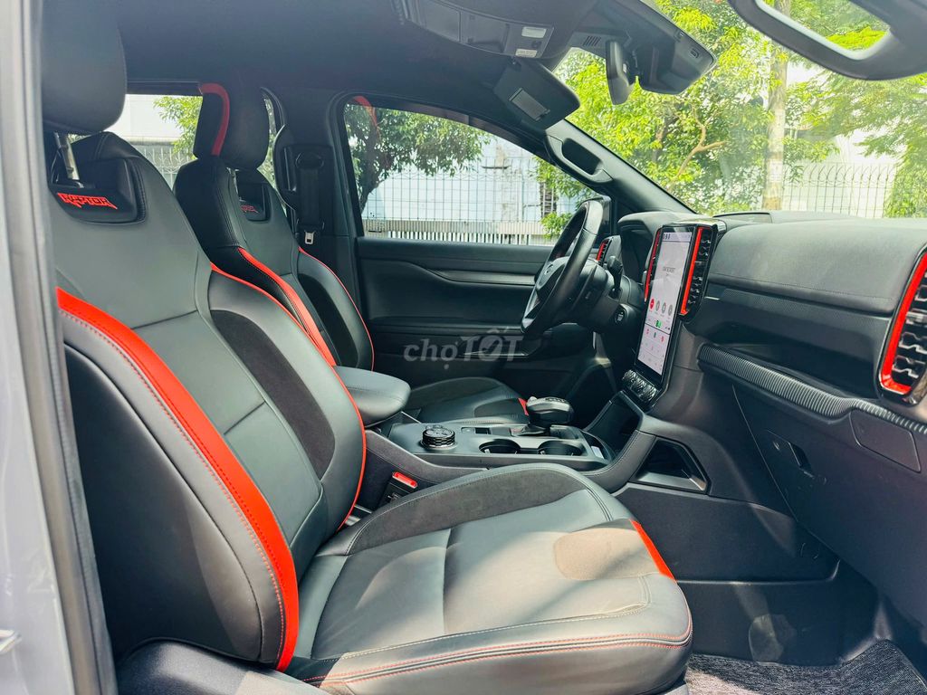 Raptor 2023 - Xe lướt 25.000 km - Bảo Hành 2026. Mua bán Ô tô tại Quận Tân Phú Tp Hồ Chí Minh được đăng bởi Phạm Văn Thông hình 7