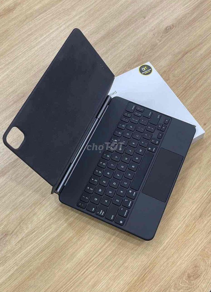 Bàn phím Apple Magic Keyboard Đen 99%. Mua bán Phụ kiện (Màn hình, Chuột...) tại Quận Gò Vấp Tp Hồ Chí Minh được đăng bởi Quang Minh Mobile  hình 1