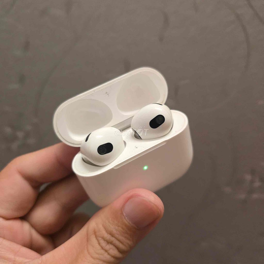 Tai nghe Apple Airpods 3 Trắng Đã sử dụng. Mua bán Tivi, Âm thanh tại Thành phố Nha Trang Khánh Hòa được đăng bởi Dư dùng nên bán hình 1
