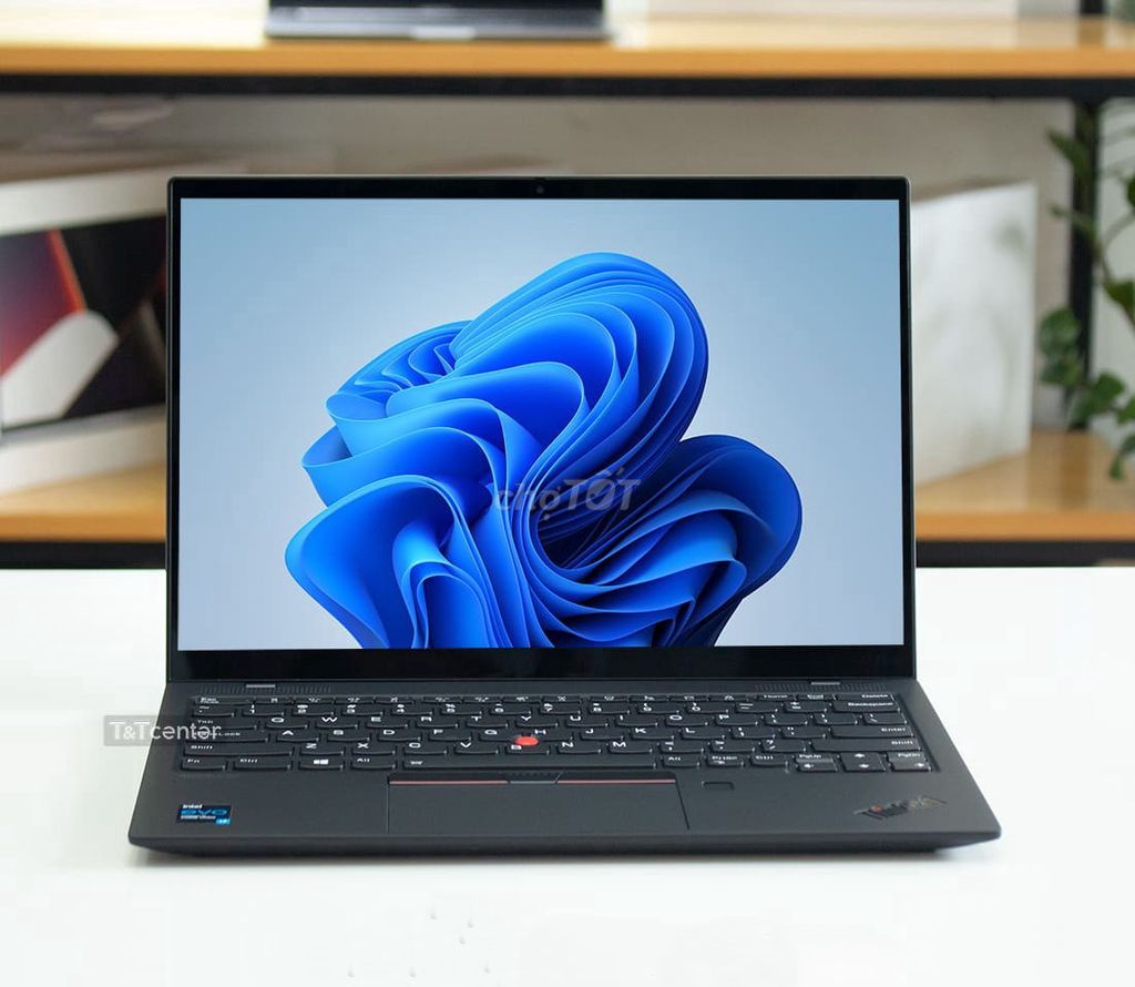 ThinkPad X1 Nano: i7-1160G7/16GB/512GB Màn 2K. Mua bán Laptop tại Quận Hải Châu Đà Nẵng được đăng bởi TTCenter 484 NÚI THÀNH hình 1