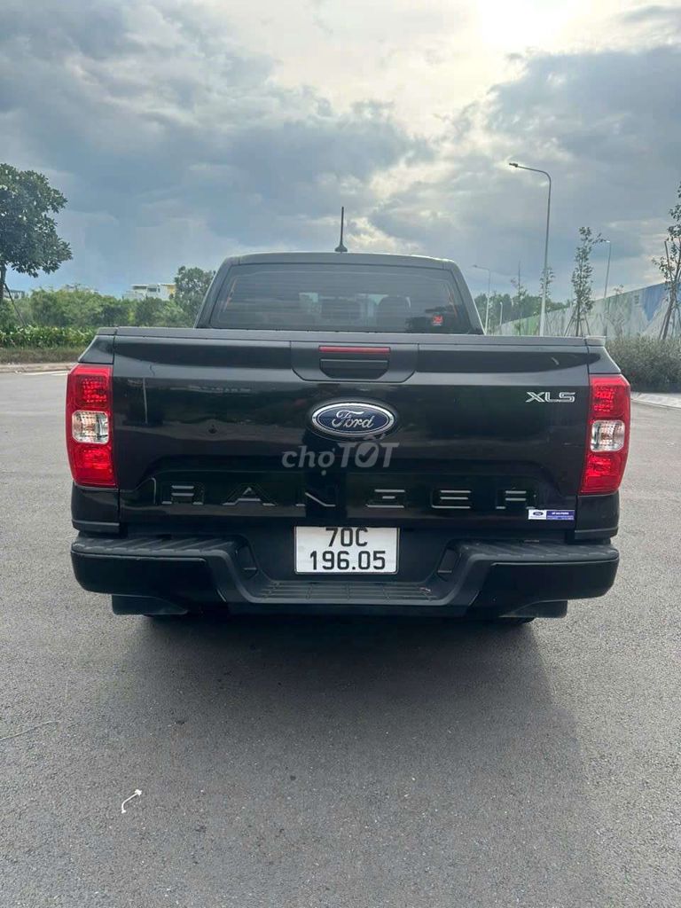 Ford Ranger 2024 XLS 2.0L 4x2 AT NEW 99%. Mua bán Ô tô tại Thành phố Dĩ An Bình Dương được đăng bởi Phong auto motor hình 7