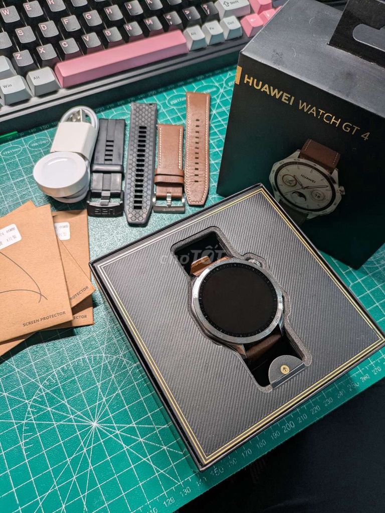 Huawei Watch GT4 Dây da Classic.. Mua bán Thiết bị đeo thông minh tại Quận Phú Nhuận Tp Hồ Chí Minh được đăng bởi CHÍNH hình 1