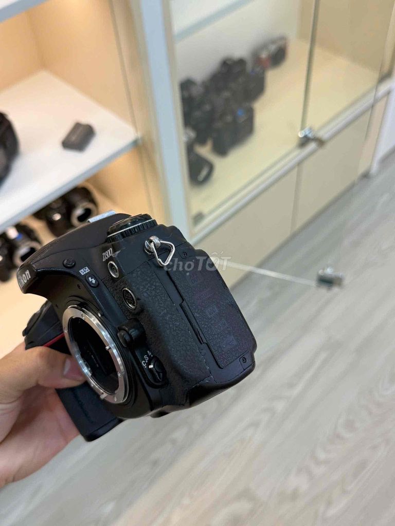 Máy ảnh Nikon D300 Đen Tốt. Mua bán Máy ảnh, Máy quay tại Quận Phú Nhuận Tp Hồ Chí Minh được đăng bởi Khánh máy ảnh top 1 hình 1