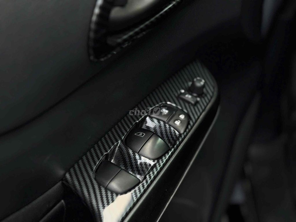 Nissan Navara 2023 Pro-4X 2.3 AT 4WD - 29000 km. Mua bán Ô tô tại Quận Tân Phú Tp Hồ Chí Minh được đăng bởi Thuý Thanh hình 11