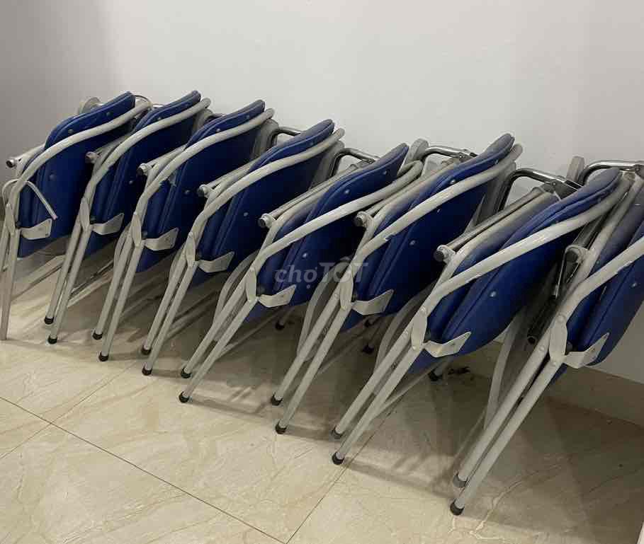 Ghế gấp Hòa Phát Khung sắt Xanh, Trắng. Mua bán Bàn ghế tại Quận Liên Chiểu Đà Nẵng được đăng bởi Hữu Hiếu Võ hình 1