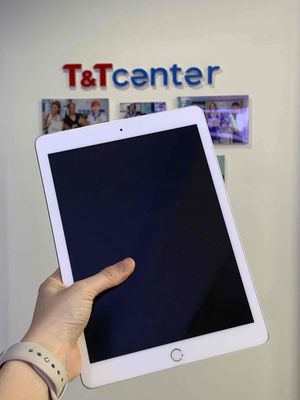 iPad Gen 6 WIFI 4G 32GB| Xem phim. Giải trí cơ bản