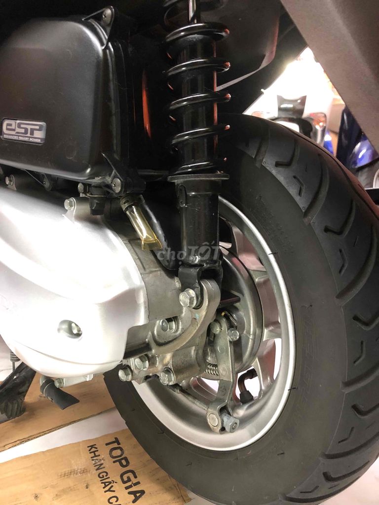 11/2020 đèn lesd-đèn zin-sơn zin-máy zin êm ru ken. Mua bán Xe máy tại Quận 4 Tp Hồ Chí Minh được đăng bởi Ngọc nữ hình 5