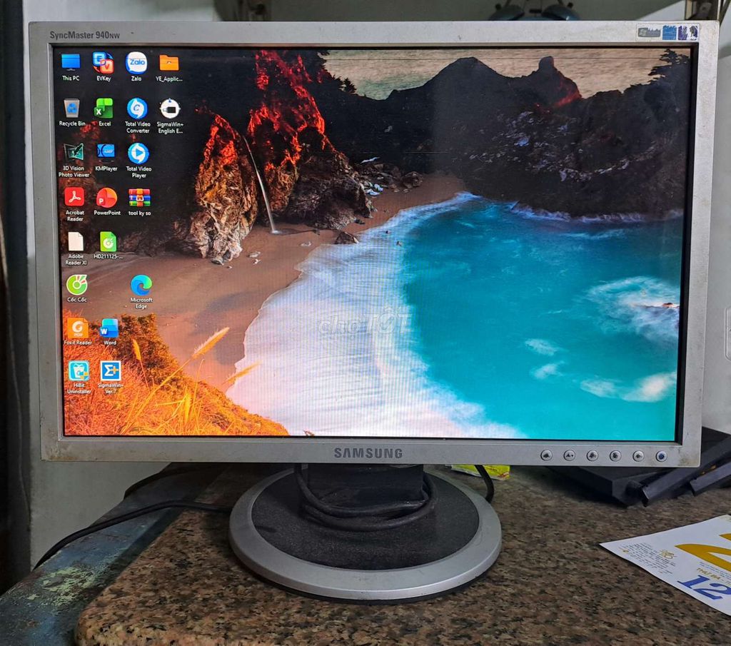 Màn hình LCD Samsung SyncMaster 940NW. Mua bán Phụ kiện (Màn hình, Chuột...) tại Quận 1 Tp Hồ Chí Minh được đăng bởi Lê Khanh hình 1