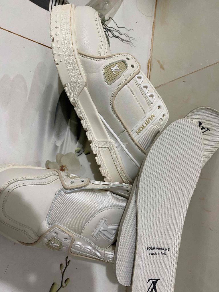 Giày thể thao Louis Vuitton Unisex. Mua bán Giày dép tại Thành phố Pleiku Gia Lai được đăng bởi Võ Văn Tuấn hình 1
