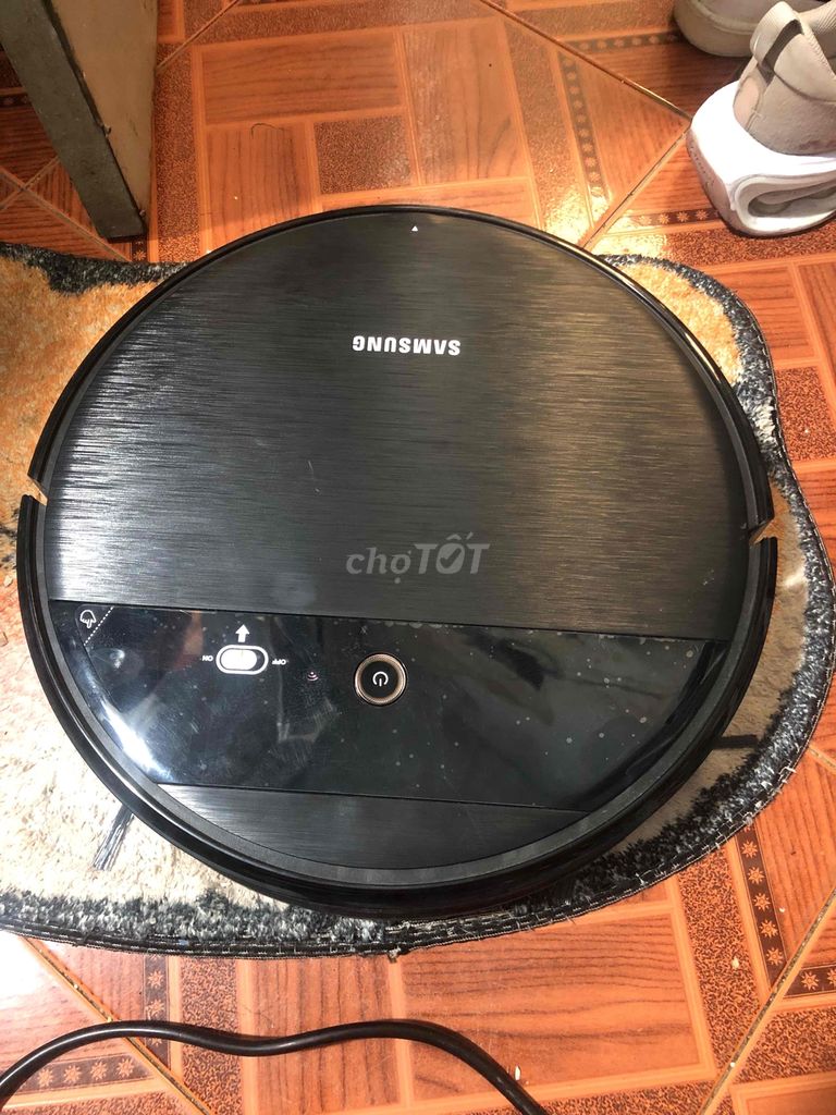 Robot hút bụi SAMSUNG VR05R5050KW/SV còn như mới b