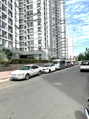 Mặt tiền đường số, khu dân cư Bình Phú, cạnh Lý Chiêu Hoàng