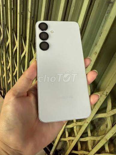 Samsung S25 Plus 512GB Trắng Đã sử dụng. Mua bán Điện thoại tại Thành phố Tân An Long An được đăng bởi NPNA hình 1