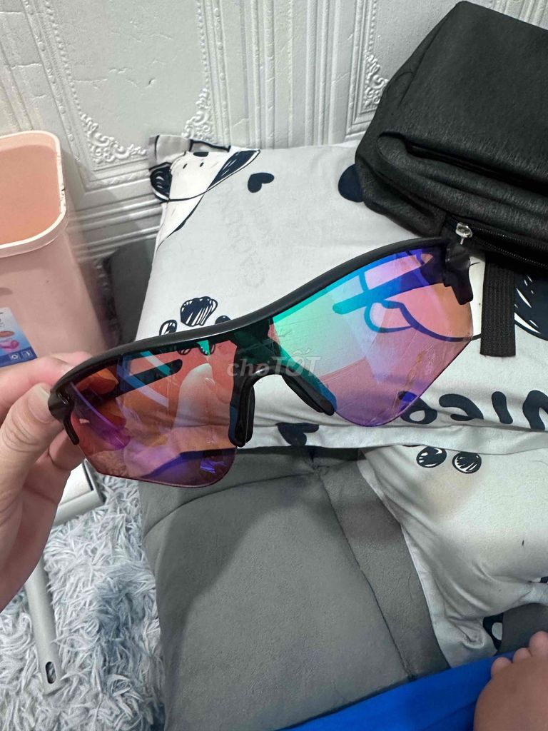 Kính mắt Oakley OO9206 size 38 đen. Mua bán Phụ kiện thời trang khác tại Thành phố Cam Ranh Khánh Hòa được đăng bởi Not hình 1