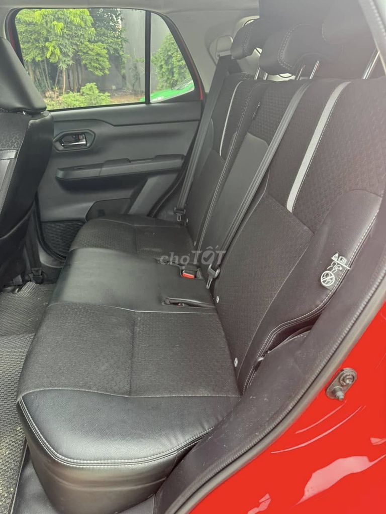 Cần bán Toyota Raize 2022, số tự động màu đỏ.. Mua bán Ô tô tại Quận Gò Vấp Tp Hồ Chí Minh được đăng bởi Xuân Trường hình 4