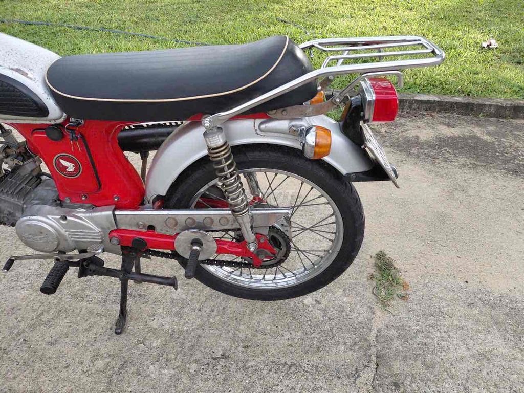 Honda 68 up CLs đồ zin full xe. Mua bán Xe máy tại Quận Ngũ Hành Sơn Đà Nẵng được đăng bởi Nguyễn Xuân Khải hình 5