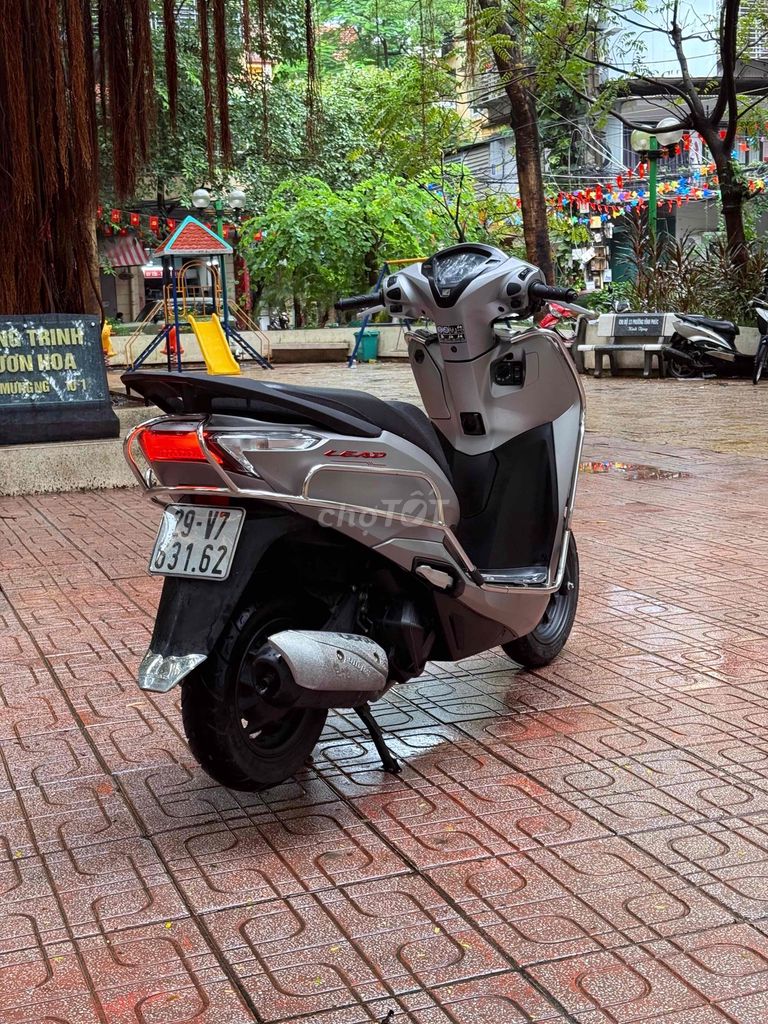 Специальное серебряное шлифование Honda Lead 2023 Nice Go Less HN