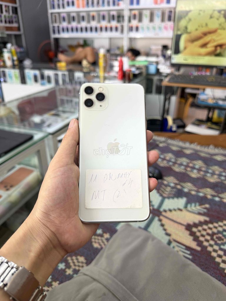 Apple iPhone 11 Pro Max 64GB Trắng. Mua bán Điện thoại tại Quận Hải Châu Đà Nẵng được đăng bởi Hoàng Táo 273 Nguyễn Hoàng Đà Nẵng hình 1